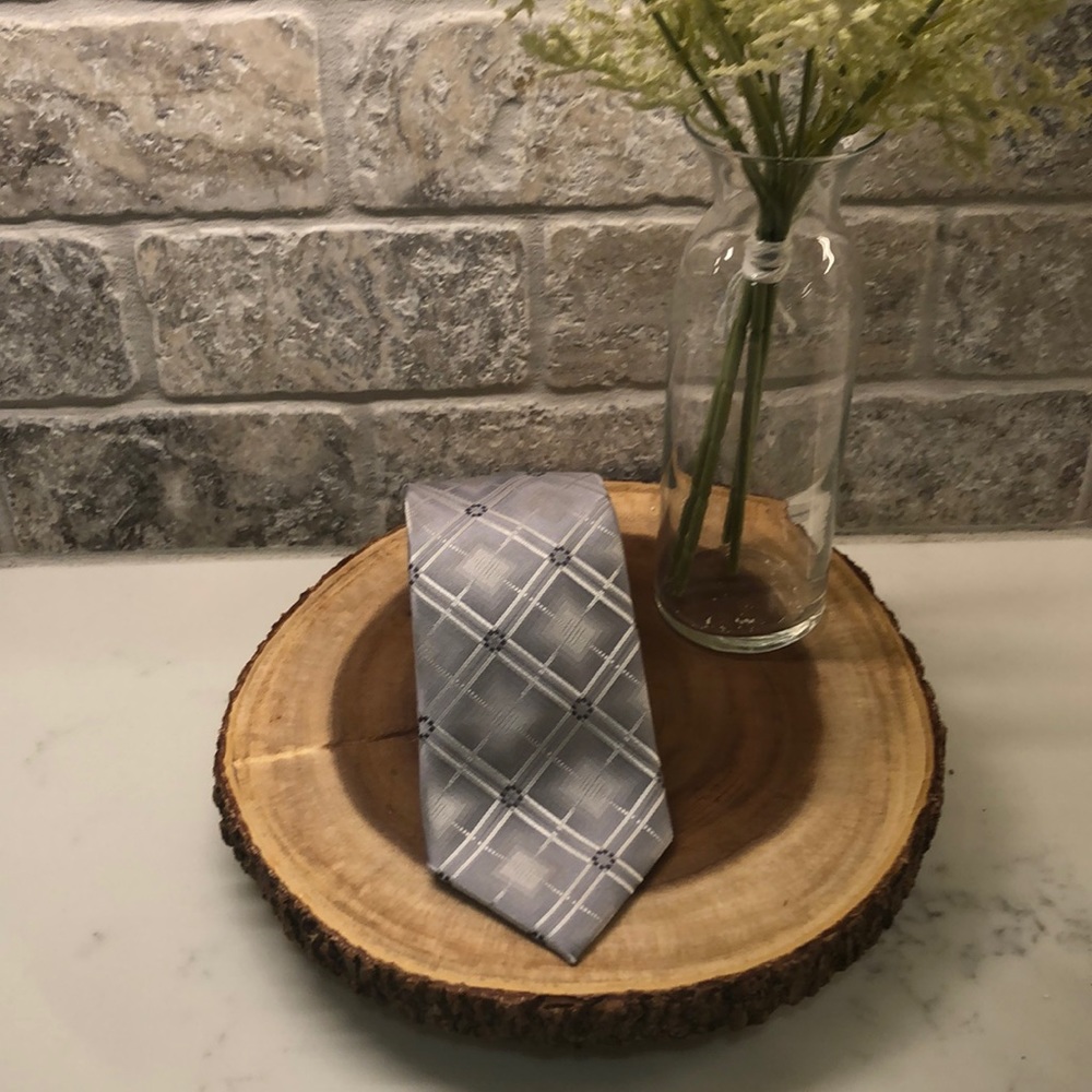 BUGATCHI Ties